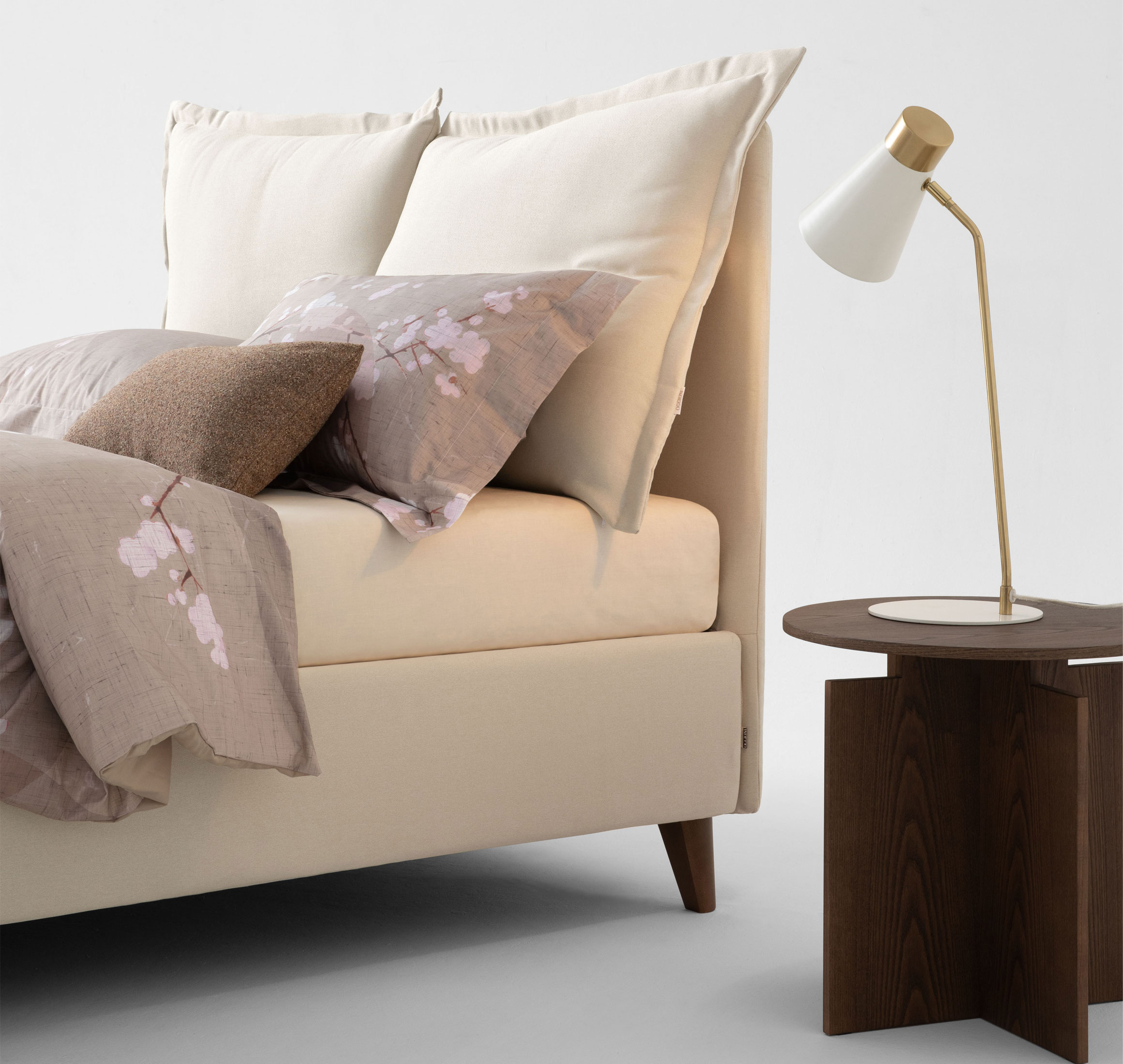 Mariposa letto tessile particolare cuscini reclinabili